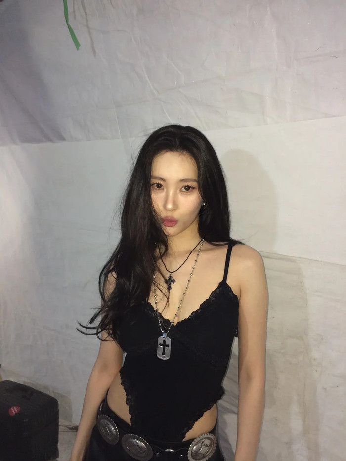 Sunmi luôn xuất hiện trước công chúng với hình ảnh chỉn chu. Cô đặc biệt ưa chuộng phong cách gợi cảm, quyến rũ. Ảnh: IGNV