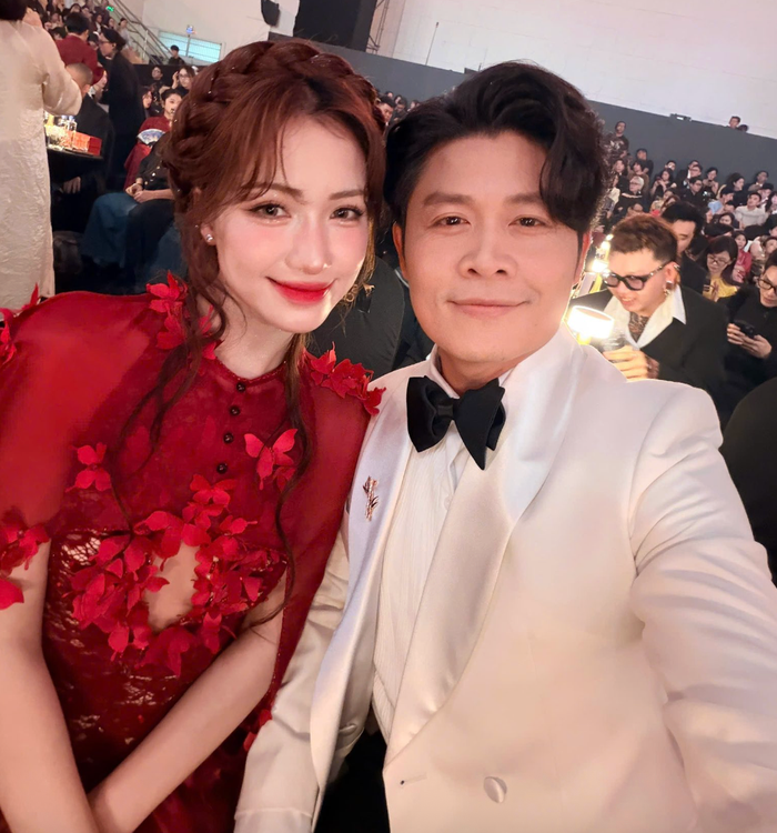 Nỗi Đau Giữa Hòa Bình đã giúp Hòa Minzy và Nguyễn Văn Chung được yêu mến nhiều hơn.