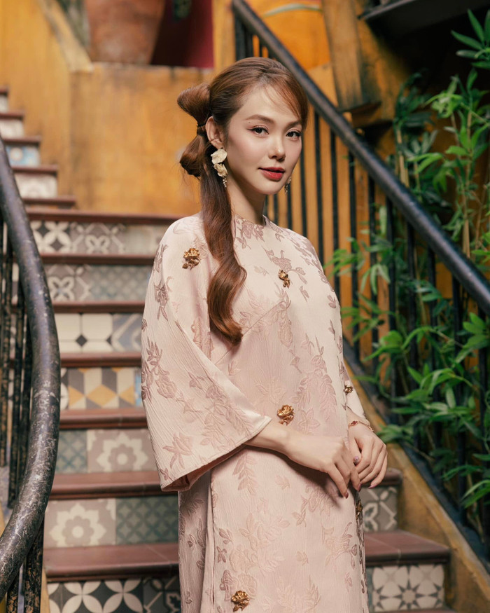 Minh Hằng là một trong những nghệ sĩ hiếm hoi duy trì sức hút ở cả âm nhạc lẫn điện ảnh suốt gần 20 năm. Ảnh: FBNV.