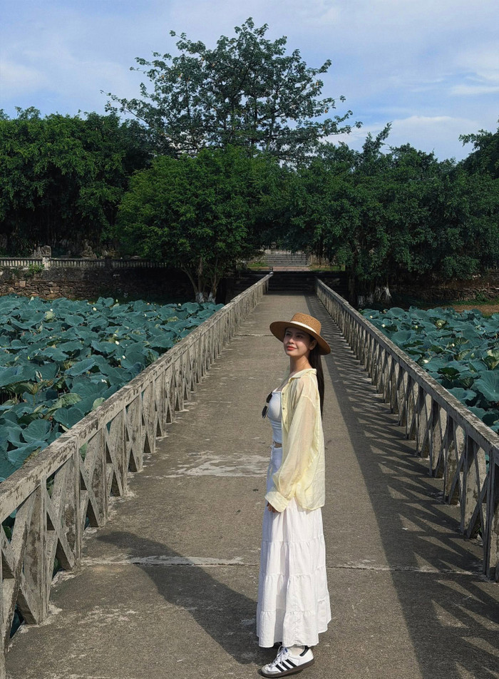 Trương Quỳnh Anh dành thời gian cho du lịch, tận hưởng cuộc sống.