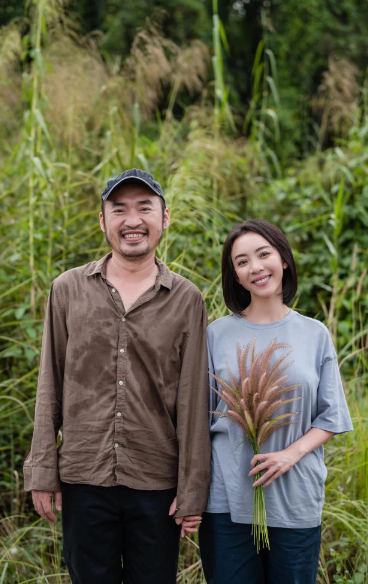Vợ chồng Thu Trang - Tiến Luật.