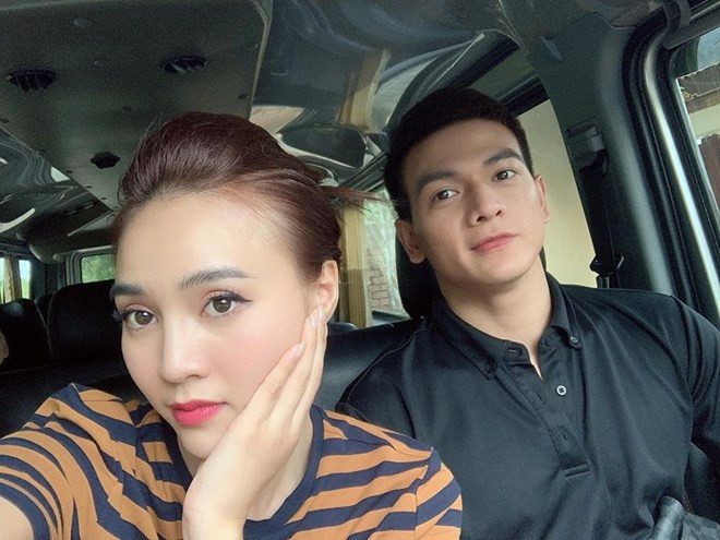 Ninh Dương Lan Ngọc và Lê Xuân Tiền duy trì mối quan hệ đồng nghiệp thân thiết suốt nhiều năm. 