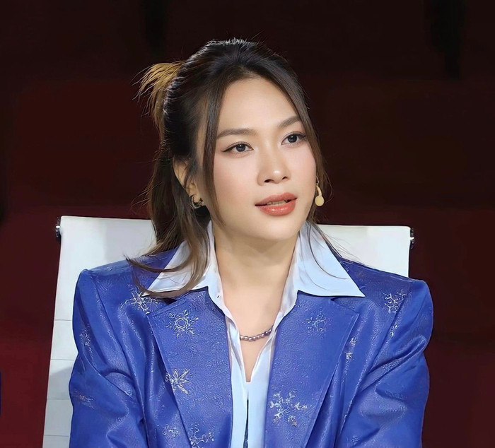 Ca sĩ Mỹ Tâm quê ở Đà Nẵng.
