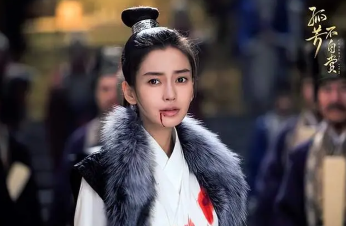 Các dự án mới của Angelababy (Dương Dĩnh) chịu cảnh mờ nhạt và thiếu độ thảo luận sau những ồn ào đời tư trong sự nghiệp. Ảnh: Sohu