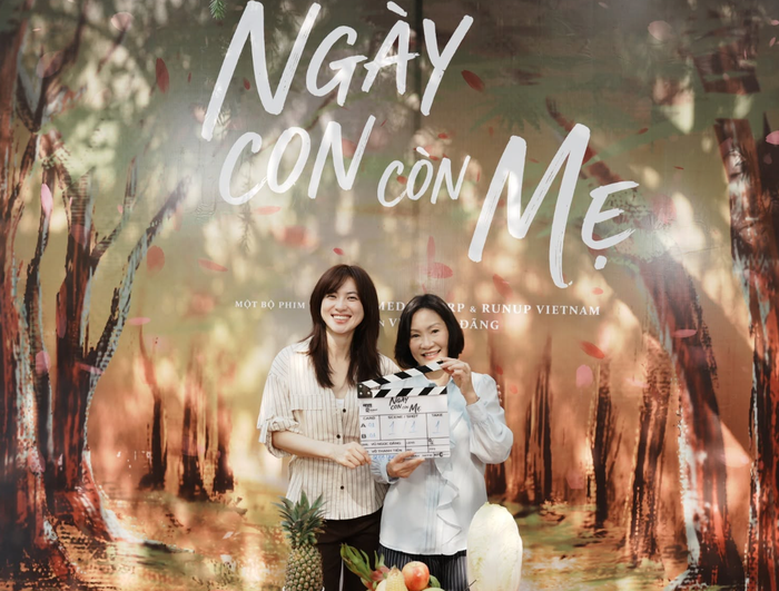 Nghệ sĩ Hồng Đào vào vai mẹ&nbsp;của nhân vật nữ chính trong Ngày Con Còn Mẹ.