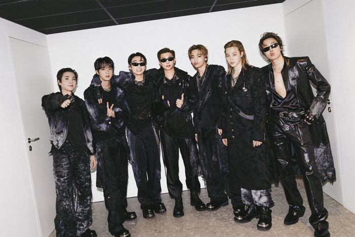 Ba đêm concert của BTS không được cấp phép tổ chức, HYBE lên tiếng Ảnh 2
