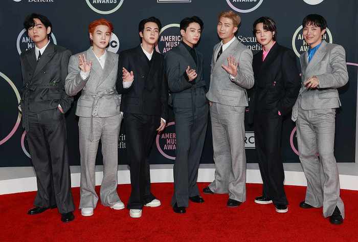 GRAMMY âm thầm 'trả đũa' BTS sau tuyên bố rút lui? Ảnh 4