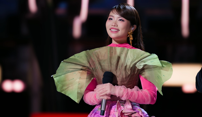 Phương Mỹ Chi, Sơn Tùng M-TP và nhiều nghệ sĩ khác đang là những người giữ lửa tâm hồn dân tộc.