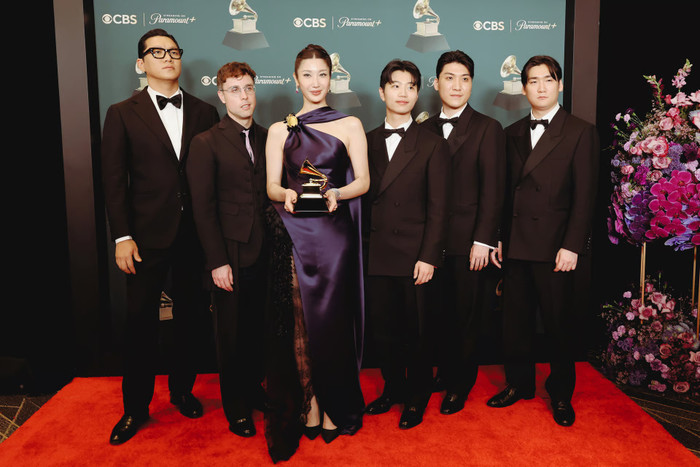 GRAMMY có đang thực sự công bằng với nghệ sĩ châu Á? Ảnh 5