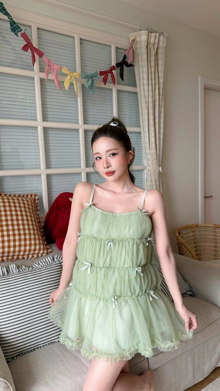Quỳnh Nga khoe visual rạng rỡ, dân mạng xuýt xoa nhan sắc tuổi U40. (Nguồn: FBNV)