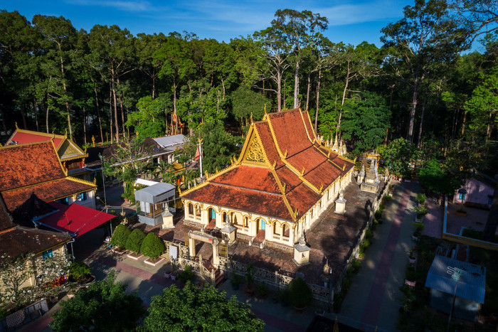 Chùa Âng, gọi theo ngôn ngữ Paly là Wat Angkor Raig Borei. Ảnh: Aaphoto&nbsp;