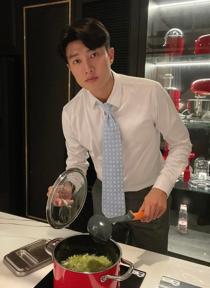 Không gian bếp nhà Quốc Trường