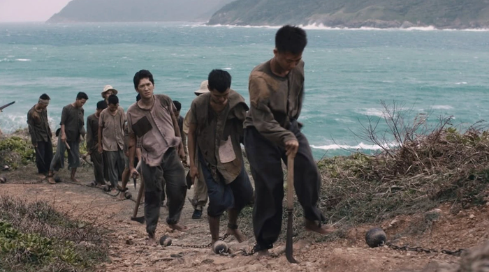 'Thanh âm vượt đại dương' ghi hình tại di tích nhà tù Côn Đảo. Ảnh: Đoàn phim cung cấp