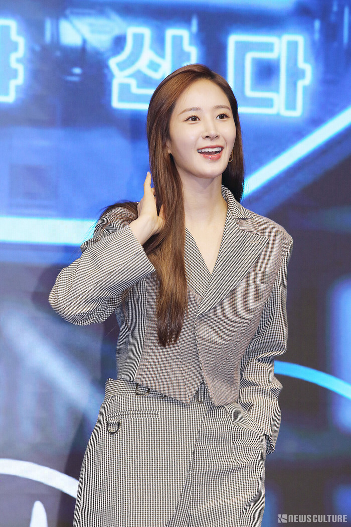 Yuri rời SM Entertainment sau 19 năm Ảnh 4