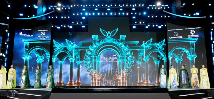 Trực tiếp chung kết Miss Grand Vietnam 2026: Top 10 bước vào phần thi thuyết trình Ảnh 1