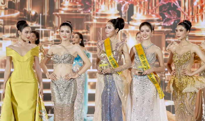 Trực tiếp chung kết Miss Grand Vietnam 2026: Emoura Phạm, Ngô Bảo Ngọc tiến thẳng top 10 chung cuộc Ảnh 3
