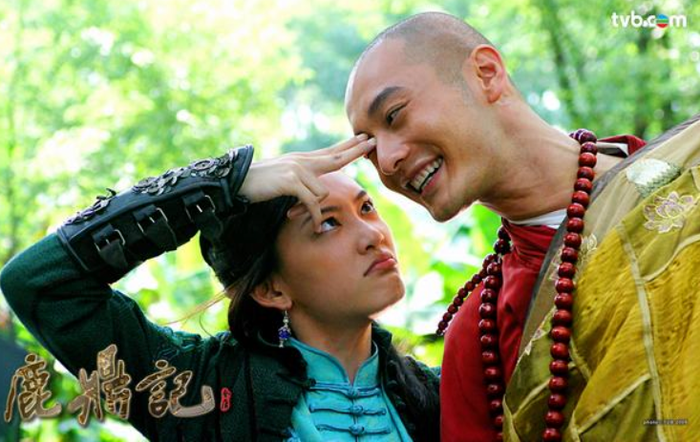 Nếu xét người khiến Vi Tiểu Bảo theo đuổi lâu nhất, đó chính là A Kha.