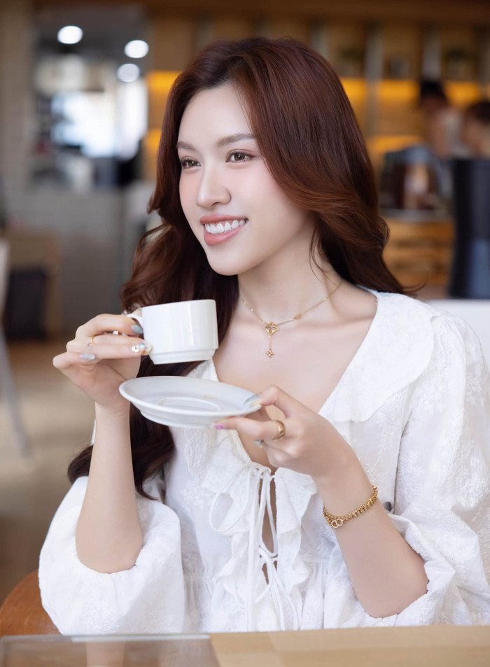 Thanh Thanh Huyền luôn tự mình trau dồi và học hỏi những kiến thức mới. (Nguồn: FBNV)