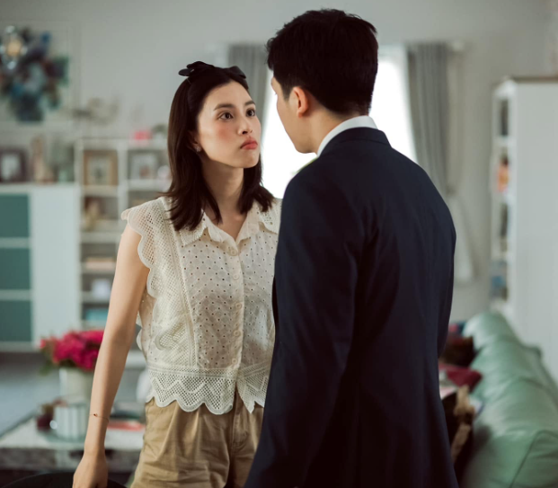 Mỗi dự án điện ảnh đều đánh dấu một bước tiến mới trong hành trình diễn xuất của Tiểu Vy. Ảnh: FBNV