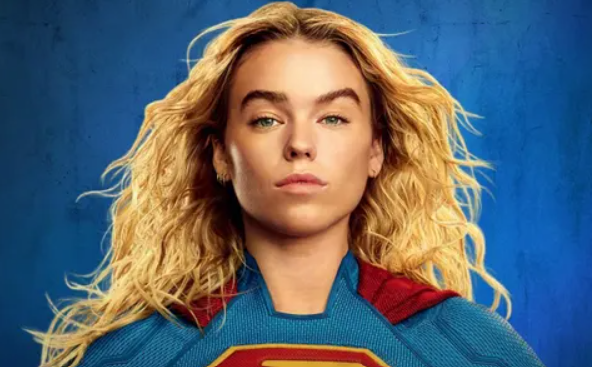 Supergirl mở màn dưới kỳ vọng và được dự báo giảm tới 73% doanh thu trong cuối tuần thứ hai tại Bắc Mỹ. Ảnh: Warners Bros.