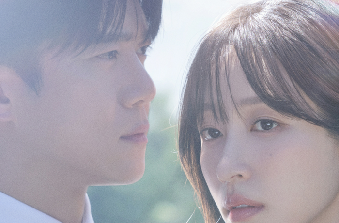 Đây là bộ phim tình cảm gia đình kể về Kim Moo Jin (Ha Seok Jin) và Han Gyu Rim (Hani), hai người yêu cũ gặp lại nhau sau tám năm chia tay đầy đau đớn. Khi mối duyên xưa được nối lại, họ cùng hàn gắn những tổn thương của hai gia đình và xây dựng một mái ấm trọn vẹn.