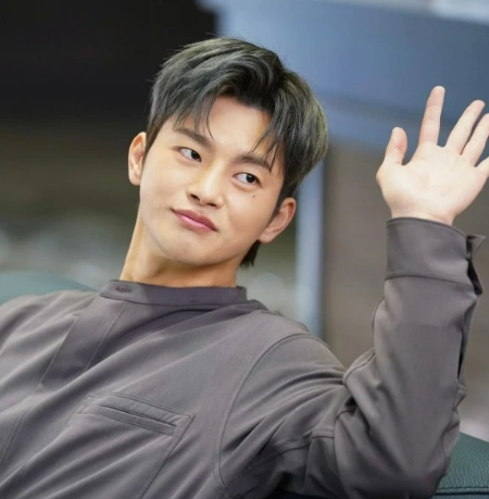 Diễn viên Seo In Guk từng nói thích phụ nữ thông minh hơn xinh đẹp.