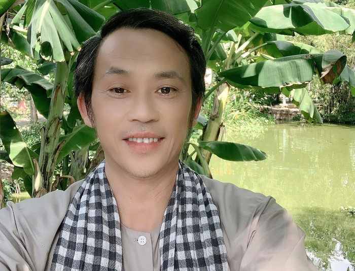 Thành công trên màn ảnh rộng và sự yêu thương của khán giả giúp NSƯT Hoài Linh tìm lại điều anh gọi là hạnh phúc sau nhiều năm biến cố. Ảnh: FBNV