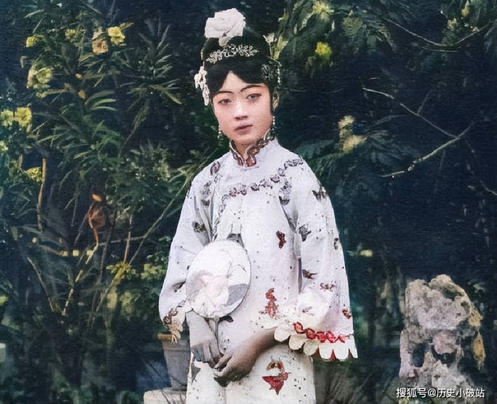 Hình ảnh của hoàng hậu Uyển Dung (Ảnh: Weibo).