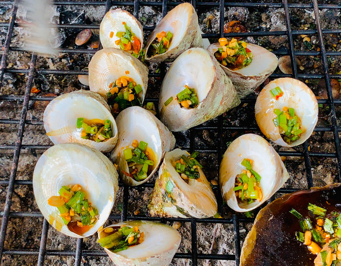 Những món hải sản độc lạ chỉ có ở vùng biển Đà Nẵng – quê nhà Mỹ Tâm Ảnh 3