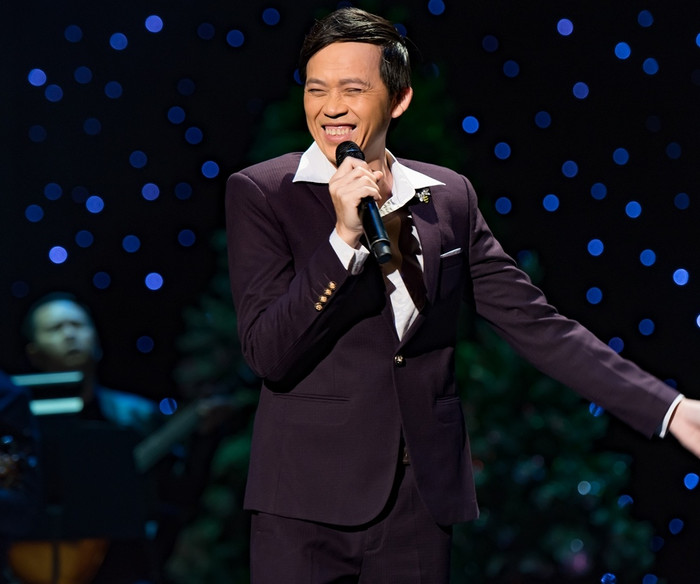 Hoài Linh từng có giai đoạn là nam nghệ sĩ nổi tiếng và quyền lực bậc nhất showbiz Việt.