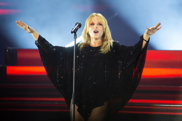 Thủ tướng Úc công khai xin lỗi nữ ca sĩ Kylie Minogue Ảnh 1