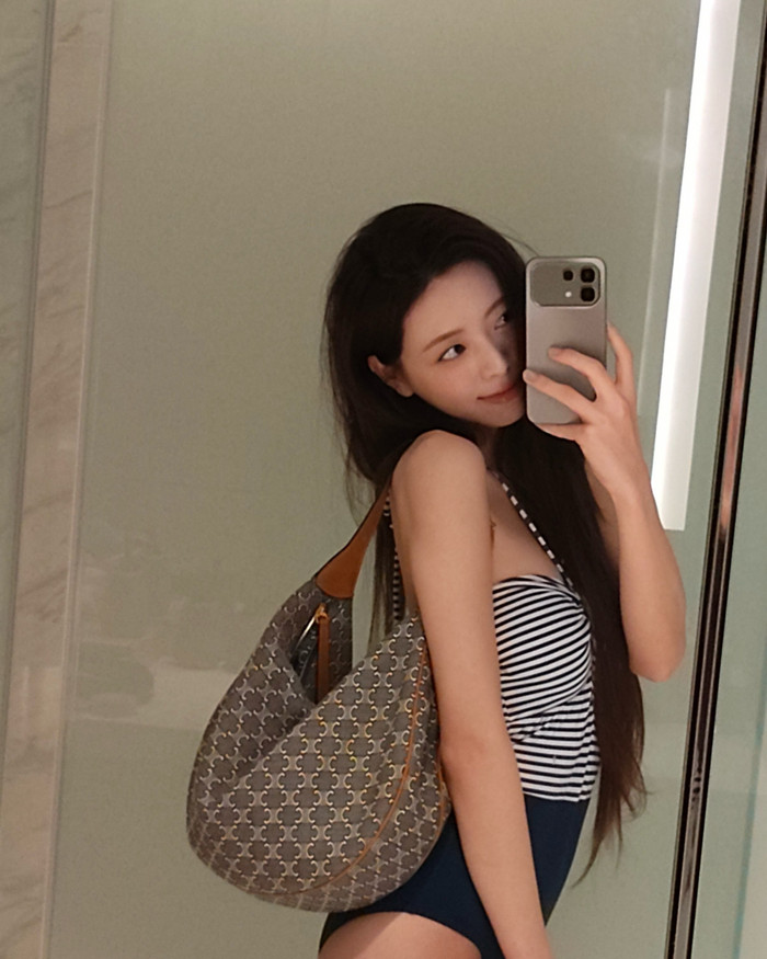 Yuna khiến fan không ngừng bàn luận về ngoại hình. (Nguồn: Instagram nhân vật)