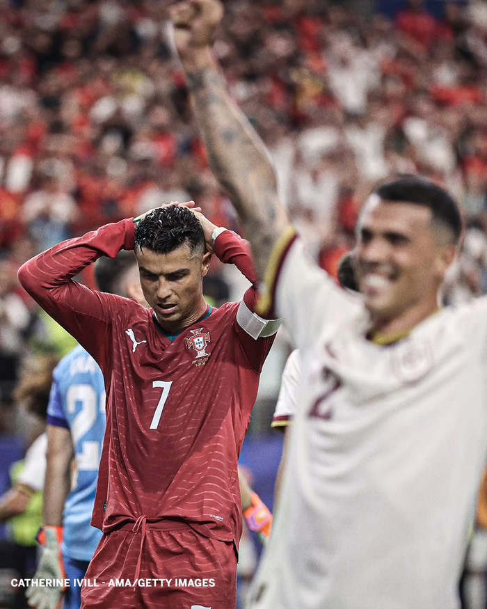 Tây Ban Nha hạ Bồ Đào Nha 1-0 bằng bàn thắng phút bù giờ, khép lại kỳ World Cup cuối cùng của Cristiano Ronaldo. Ảnh: Getty