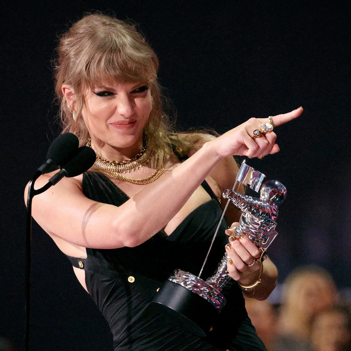 Taylor Swift thắng kiện ngay sau khi kết hôn Ảnh 3