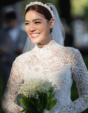 Nữ diễn viên tự tin vợ chồng cô sẽ sớm có em bé khi bắt đầu kế hoạch sinh con. Ảnh: Vouge
