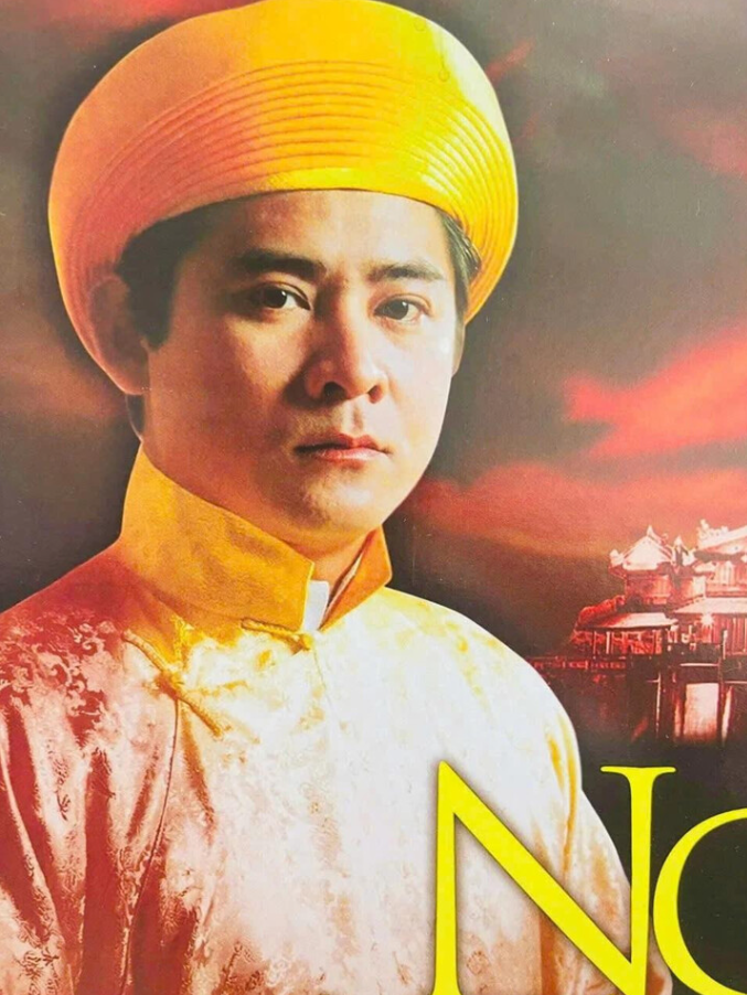 Huỳnh Anh Tuấn trong vai vua Bảo Đại của Ngọn nến hoàng cung, vai diễn được nhiều khán giả xem là dấu ấn lớn nhất trong sự nghiệp của nam diễn viên.