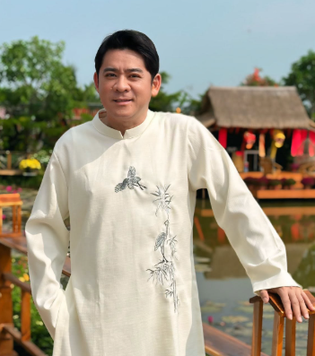 Sau hơn 30 năm hoạt động nghệ thuật, Huỳnh Anh Tuấn vẫn là cái tên được nhiều thế hệ khán giả yêu mến. Ảnh: FBNV