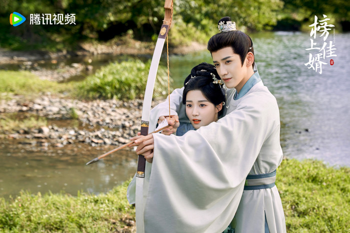 Bảng Thượng Giai Tế do Vương Tử Kỳ, Lư Dục Hiểu&nbsp;đóng chính. Ảnh: Weibo&nbsp;
