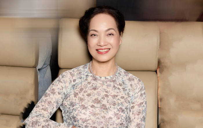 &nbsp;Sau hơn 50 năm hoạt động nghệ thuật, NSND Lê Khanh vẫn tiếp tục xuất hiện trên màn ảnh với tinh thần sẵn sàng làm mới mình. Ảnh: FBNV.
