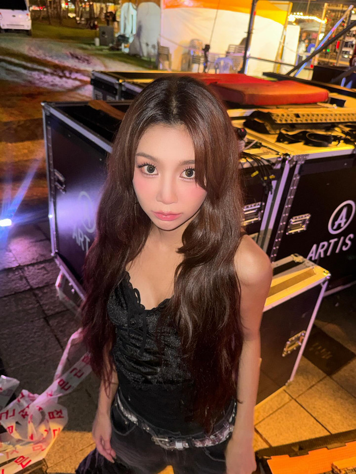 Hyebin tiết lộ góc khuất thu nhập của idol Kpop. (Nguồn: Instagram nhân vật)