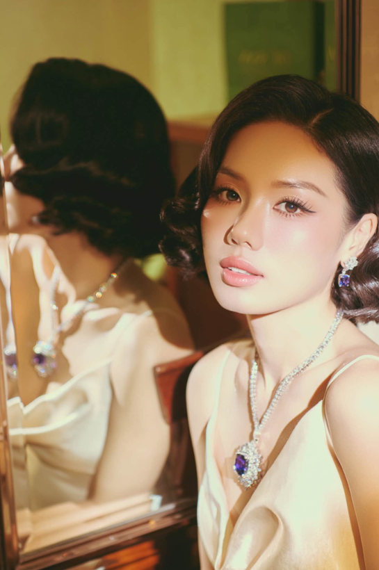 Trâm Anh - Nữ diễn viên thủ vai Lý Lệ Hà trong phim Hoàng hậu cuối cùng (Ảnh: FBNV).