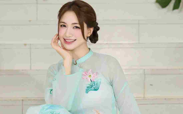 Ca sĩ Hòa Minzy quê ở Bắc Ninh
