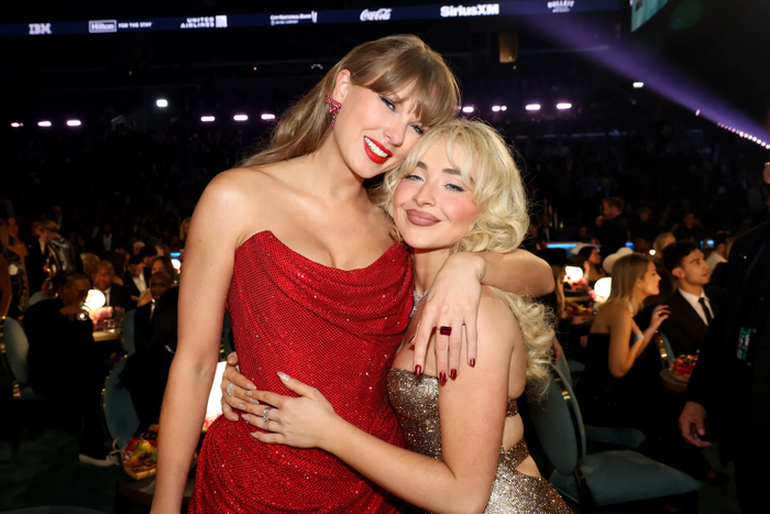 Sabrina Carpenter và Taylor Swift có mối quan hệ thân thiết trong nhiều năm.