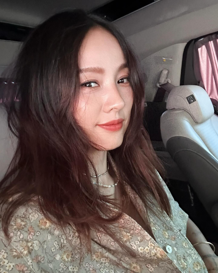 Lee Hyo Ri trở thành tâm điểm ngay từ tập đầu tiên. (Nguồn: Instagram nhân vật)