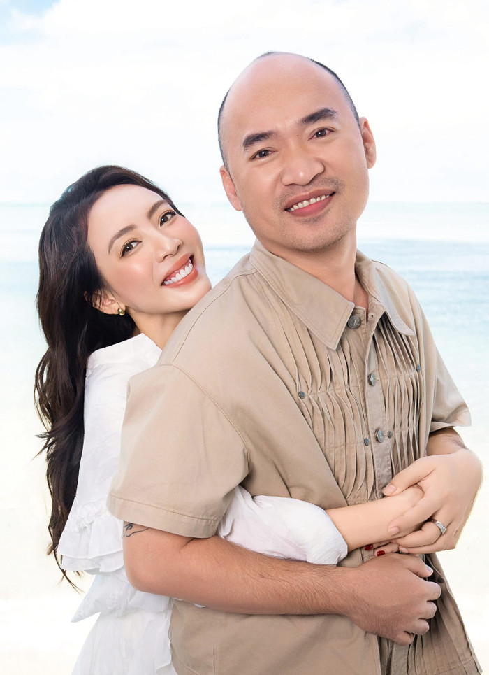 Thu Trang và Tiến Luật là một trong những cặp đôi được yêu mến nhất của làng giải trí Việt. Ảnh: FBNV
