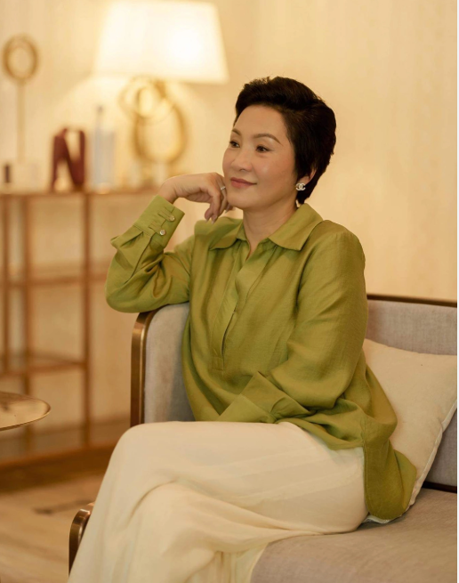 Trong phim Mai, Hồng Đào để lại dấu ấn vai phụ không mờ nhạt khi cô trở thành 'nguồn cơn' chia ly của Sâu và Mai. Ảnh: FBNV