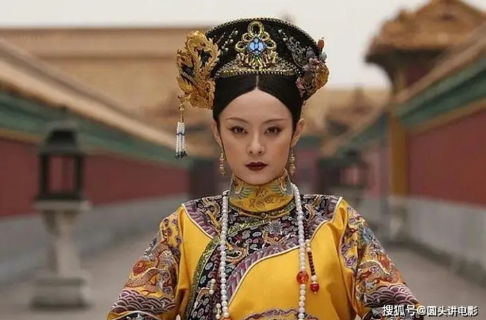 Hậu Cung Chân Hoàn Truyện (2011) là siêu phẩm cung đấu kinh điển, được đánh giá 9,4/10 điểm trên chuyên trang đánh giá phim uy tín Douban. Ảnh: Weibo&nbsp;