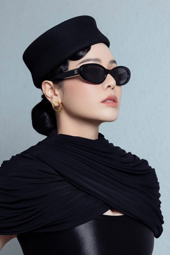 Nhật Kim Anh gây sốt với visual sang chảnh. (Nguồn: FBNV)