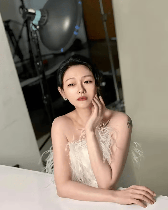 Khối tài sản của Từ Hy Viên hiện vẫn là chủ đề được khán giả quan tâm. Ảnh: UDN.