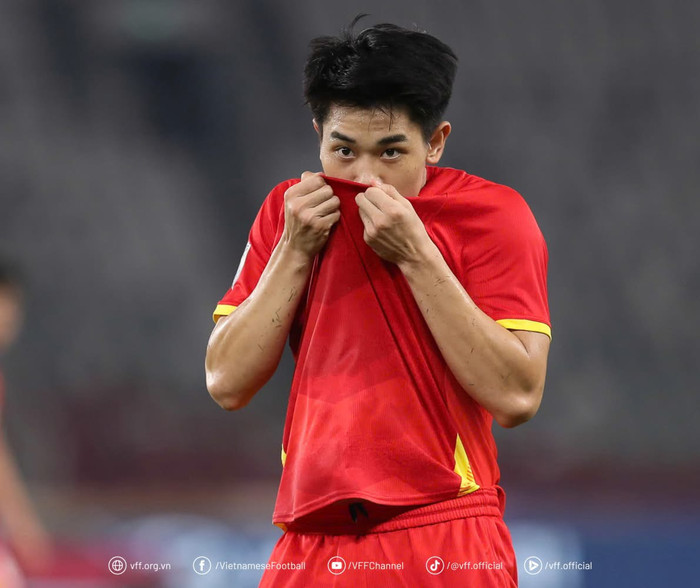 Đình Bắc đã dũng cảm nhận chơi tệ. Ảnh: VFF